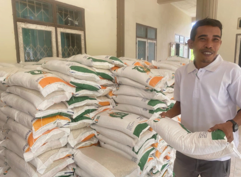 Picu Lonjakan Harga Gabah Lotim Diduga Banyak Keluar Daerah Picu Lonjakan Harga Gabah Lotim Diduga Banyak Keluar Daerah