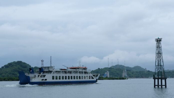 Pelabuhan lembar (Ekbis NTB/bul)