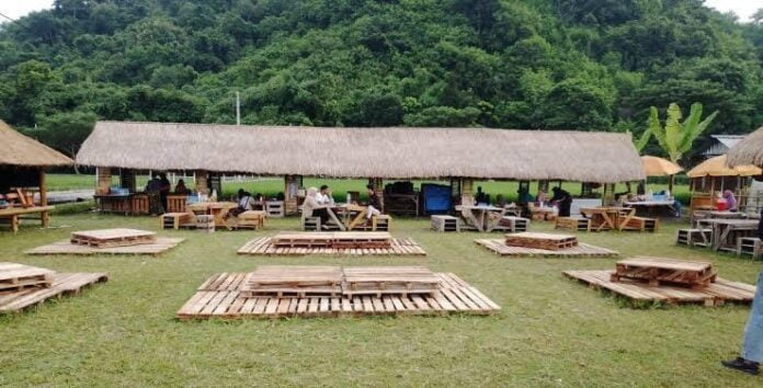 Foto : WISATA: Wisata kuliner dan agrowisata melon Kebon Ayu ini akan dikembangkan Pemdes setempat. (ekbisntb.com/her)