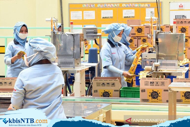 Airlangga: Tiga Mesin Utama untuk Pertumbuhan Ekonomi Menuju 2045 Airlangga: Tiga Mesin Utama untuk Pertumbuhan Ekonomi Menuju 2045