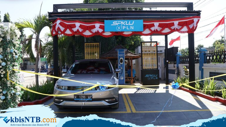 Transisi Energi Bersih, PLN Resmikan SPKLU ke-19 di SMKN 1 Pringgabaya Transisi Energi Bersih, PLN Resmikan SPKLU ke-19 di SMKN 1 Pringgabaya