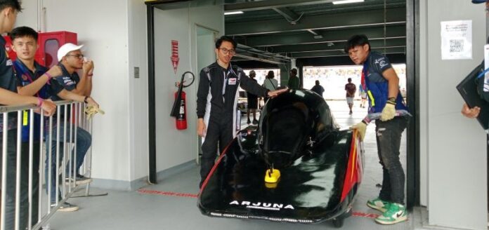 Tim Indonesia bertanding di Shell Eco Marathon Asia-Pacific and the Middle East yang digelar di Sirkuit Pertamina Mandalika, Nusa Tenggara Barat (NTB)(ekbisntb.com/ant)