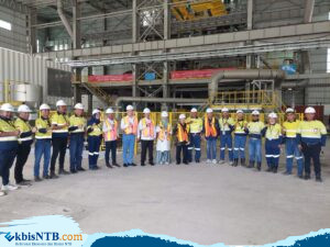 Berkunjung ke KSB, Pj Gubernur Berharap Smelter PT AMNT Tingkatkan Kesejahteraan Masyarakat NTB