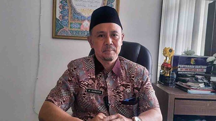 Kepala Dinas Sosial Kabupaten Lotim, H. Suroto(ekbisntb.com/tribunnews.com)