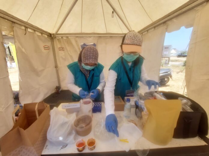 BPOM Uji Cepat Puluhan Produk Pangan Siap Saji yang Dipasarkan UMKM di Arena Balap MotoGP Mandalika(ekbisntb.com/bul)