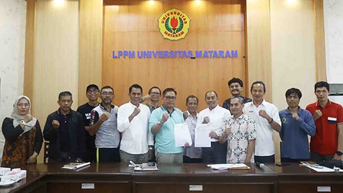 LPPM Unram saat menerima kunjungan dari PT. Amman Mineral Nusa Tenggara di Ruang Sidang LPPM Unram, pada Jumat 18 Oktober 2024 lalu. (ekbisntb.com/ist)