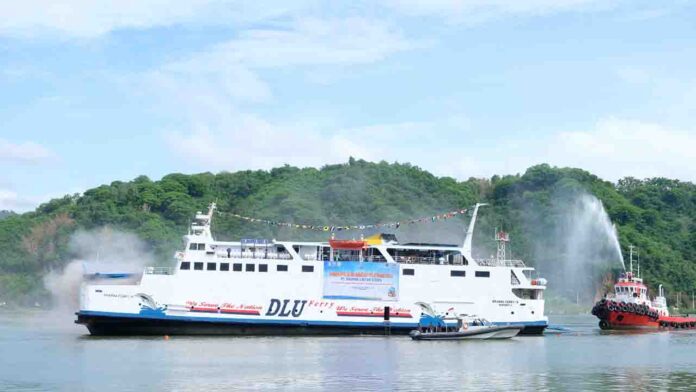 Simulasi keselamatan pelayaran yang dilakukan PT. DLU di Pelabuhan Lembar(ekbisntb.com/bul)