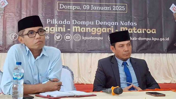 Calon Bupati Terpilih Kabupaten Dompu, Bambang Firdaus didampingi Ketua Harian Tim suksesnya, Asrullah(ekbisntb.com/ist)