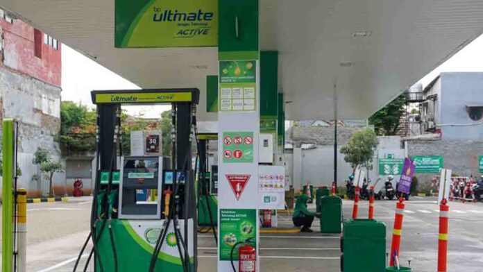 Harga BBM Pertamina, Shell, BP, dan Vivo Naik pada Oktober Harga BBM Pertamina, Shell, BP, dan Vivo Naik pada Oktober