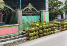 Warga Keluhkan Harga Elpiji 3 Kilogram Mencapai Rp35 Ribu
