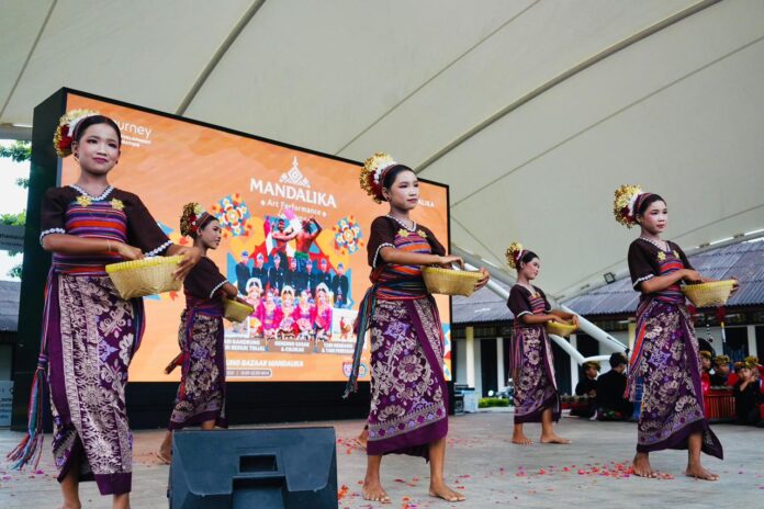 ITDC Pentaskan Budaya Lokal di Mandalika