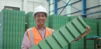 Dari NTB : Sampah Diubah jadi Tembok Plastik, di Ekspor Hingga ke Arab Saudi