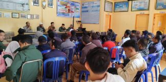 Warga Sembalun Timba Gading Kompak Tolak Kehadiran Ritel Modern Warga Sembalun Timba Gading Kompak Tolak Kehadiran Ritel Modern