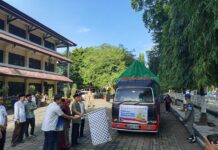 Jelang Lebaran, Pemkot Mataram bersama Bulog NTB Mulai Salurkan Bantuan Pangan untuk 46.983 KPM Pemkot Mataram Kembali Salurkan Bantuan Pangan untuk 46.983 KPM