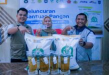 Jelang Lebaran, Bulog NTB Salurkan Bapang di Lombok Utara