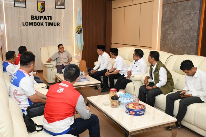 Pertemuan Bupati Lotim H. Haerul Warisin dengan pihak Pertamina, Rabu (25/3/2026). (Suara NTB/ist)