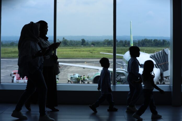 IMG-20260408-WA0081 Trafik Pesawat, Penumpang dan Kargo di Bandara Lombok Melonjak