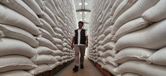 BULOG Cetak Rekor Sepanjang Sejarah, Stok Beras Tembus 5 Juta Ton