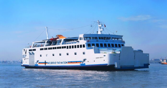 Kapal Dharma Lautan Utama (DLU) yang dikenal sebagai kapal penyeberangan dengan fasilitas lengkap dan nyaman. (Suara NTB/ist)