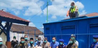 Karantina NTB Musnahkan 5,9 Ton Daging Ayam Tidak Layak