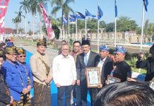 Puncak HUT Ke-68 Lobar, Menko Pangan dan Mendes Luncurkan Program Rp1 Miliar per Desa