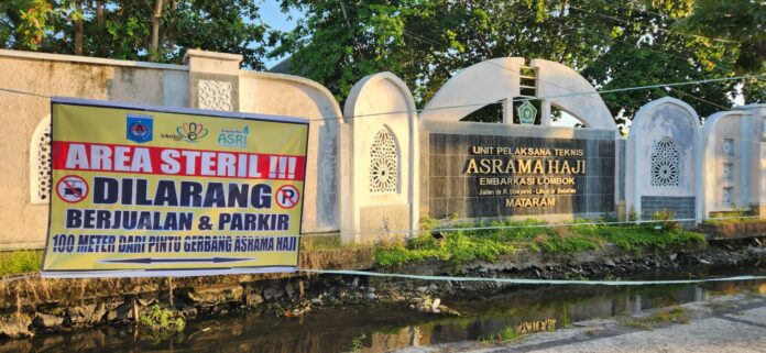 Jelang Pemberangkatan Haji, PKL Mulai Serbu Kawasan Asrama Haji NTB