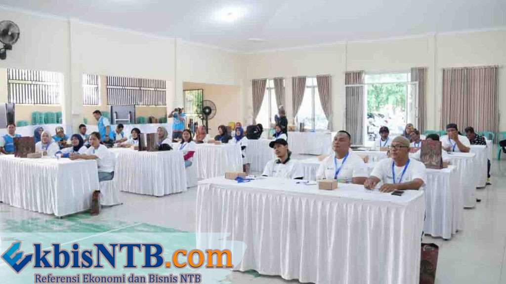 Program pengembangan dan pendampingan pengelolaan sampah terpadu di kawasan wisata Pantai Bagek Kembar
dilaksanakan sebagai upaya menekan timbulan sampah pesisir sekaligus mengurangi emisi gas rumah kaca melalui pengelolaan sampah berbasis ekonomi sirkular dan pemberdayaan masyarakat.