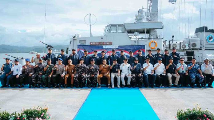 Kantor Perwakilan Bank Indonesia Provinsi Nusa Tenggara Barat (BI NTB) bersama TNI Angkatan Laut (TNI AL) resmi melepas tim Ekspedisi Rupiah Berdaulat (ERB) 2026 di Pelabuhan Gili Mas, Lembar, pada Senin (18/5/2026).