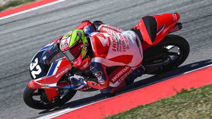 Pebalap muda binaan PT Astra Honda Motor (AHM), Muhammad Kiandra Ramadhipa, mencetak debut impresif pada ajang Moto3 Junior World Championship 2026 di Circuit de Barcelona-Catalunya, Spanyol, Minggu (24/5).