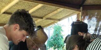 Sekolah Prancis Bali Minati Sekolah Lapangan Pengelolaan Penginapan Berbasis Lingkungan di Sambik Elen