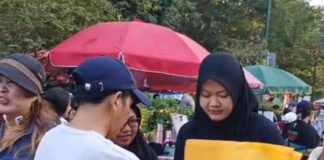 6.000 Tas Guna Ulang Disiapkan untuk Pasar Tradisional di Mataram 6.000 Tas Guna Ulang Disiapkan untuk Pasar Tradisional di Mataram