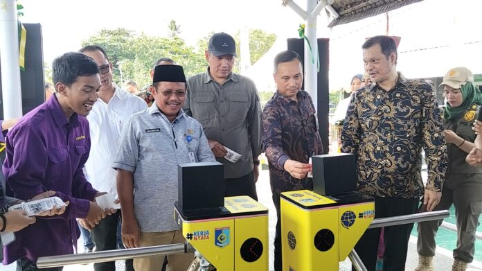 Pemkab Lobar Mulati Terapkan E-Ticketing di Pelabuhan Senggigi