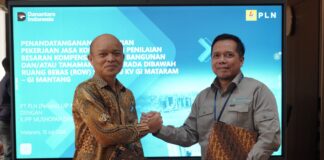 PLN UIP Nusra dan KJPP Tandatangani Kontrak untuk Proyek SUTT 150 kV Mataram-Mantang