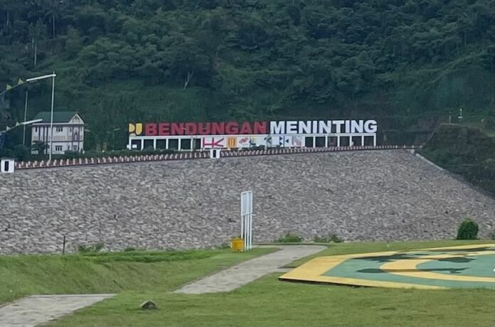 BENDUNGAN - Bendungan Meninting yang akan dijadikan sebagai sumber listrik baru bersama bendungan lain yang ada di NTB. (Suara NTB/ist)