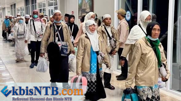 Usulan Kenaikan Biaya Haji Jadi Rp107 Juta, Kanwil Kemenhaj NTB Tunggu Keputusan Presiden Usulan Kenaikan Biaya Haji Jadi Rp107 Juta, Kanwil Kemenhaj NTB Tunggu Keputusan Presiden