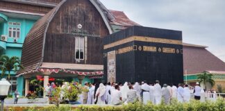 Ongkos Umrah Naik hingga Rp4 Juta, Animo Jemaah Tak Surut Ongkos Umrah Naik hingga Rp4 Juta, Animo Jemaah Tak Surut