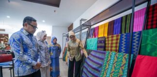 Wamendagri Apresiasi Konsep Bale KITA Wamendagri Apresiasi Konsep Bale KITA