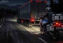 Kenali Titik Terang & Gelap Saat Berkendara Malam: Jangan Cuma Andalkan Lampu Motor!