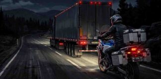 Kenali Titik Terang & Gelap Saat Berkendara Malam: Jangan Cuma Andalkan Lampu Motor!