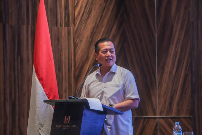 Kumpulkan 10 Bupati/Wali Kota, Gubernur Ingatkan OTT Bupati Lobar Jadi Pembelajaran Kumpulkan 10 Bupati/Wali Kota, Gubernur Ingatkan OTT Bupati Lobar Jadi Pembelajaran