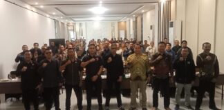 Lobar Pulihkan Kepercayaan Publik dengan Tata Kelola Keuangan Berintegritas dari Desa Lobar Pulihkan Kepercayaan Publik dengan Tata Kelola Keuangan Berintegritas dari Desa