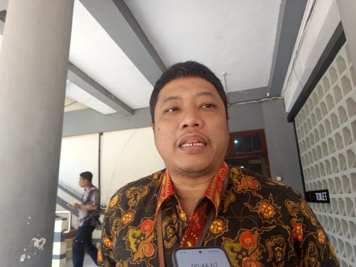 Mohammad Reza Nugraha Kusumowinoto (Suara NTB/pan) Sensus Ekonomi di Mataram Capai 82 Persen