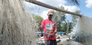 Tak Berani Melaut Akibat Cuaca Buruk, Nelayan di Lobar Butuh Bantuan Sembako dan Alat Tangkap Tak Berani Melaut Akibat Cuaca Buruk, Nelayan di Lobar Butuh Bantuan Sembako dan Alat Tangkap