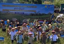 Kapolri Dorong Sembalun Kembalikan Kejayaan Bawang Putih Indonesia Kapolri Dorong Sembalun Kembalikan Kejayaan Bawang Putih Indonesia
