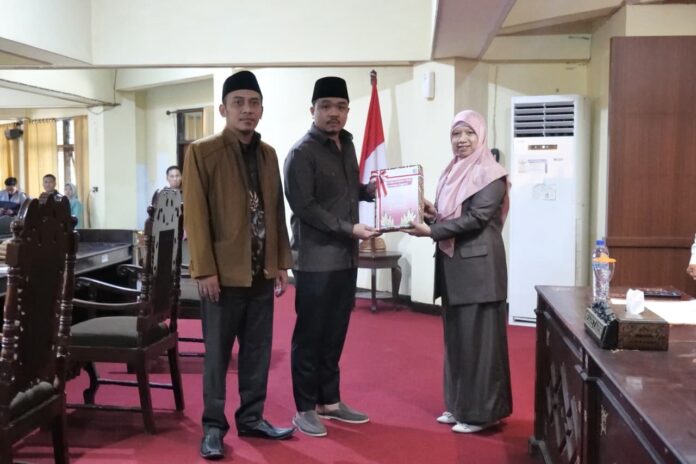 Waktu Mepet, DPRD Lobar Minta Pemkab Fokus Bahas KUA-PPAS APBD-P