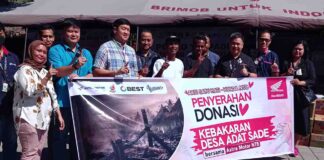 Astra Motor NTB Salurkan Bantuan Tanggap Darurat dan Trauma Healing untuk Korban Kebakaran Desa Adat Sade