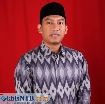 (EKBIS NTB/dok) Ismul Hidayat Buka Akses Jalan ke Gunungsari