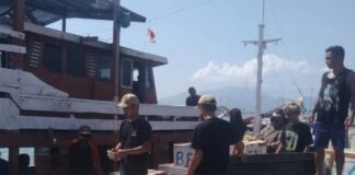 Pemkab Bima Tambah Penerima Asuransi Pekerja Rentan Pemkab Bima Tambah Penerima Asuransi Pekerja Rentan
