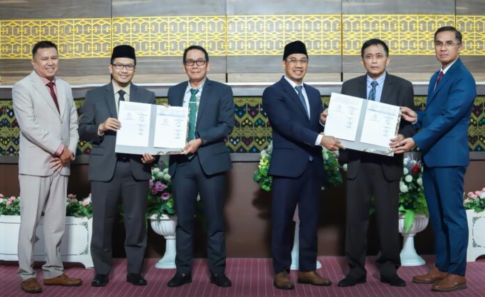 APBD Perubahan Loteng 2026 Ditetapkan, Pendapatan Daerah Naik Rp128 Miliar, Belanja Daerah Bertambah Rp299 Miliar