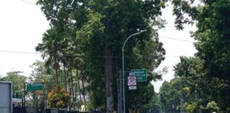 Polisi Atur Rekayasa Lalu Lintas dan Siapkan Lahan Parkir untuk Pawai MotoGP di Mataram Polisi Atur Rekayasa Lalu Lintas dan Siapkan Lahan Parkir untuk Pawai MotoGP di Mataram